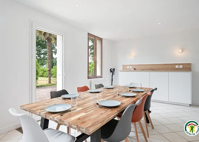 De France - Les Palmiers Du Graindor Breaute